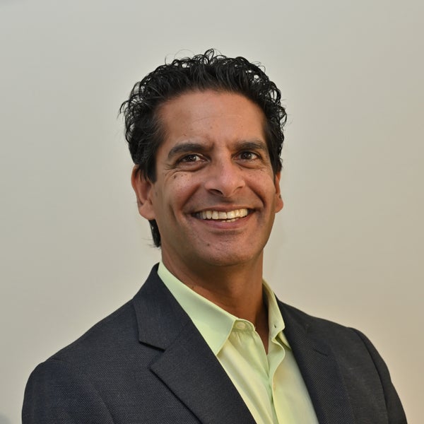 Karim Bhaloo, Associate